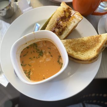 Eat. - Killer grilled cheese added bacon with tomato soup - New American Near Me - Las Vegas, Nevada Eat. - Killer grilled cheese added bacon with tomato soup - New American Near Me - Las Vegas, Nevada