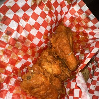 Love Chick-In - Mango habanero.. soggy - Burgers Near Me - Visalia, California