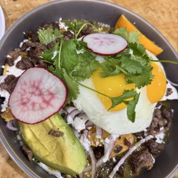 Oaxaca cuisine - Chilaquiles verdes with steak - Breakfast & Brunch Near Me - Fairfield, California