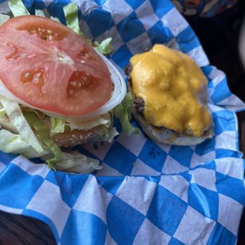 Natural State Provisions - Single Smash - Burgers Near Me - Indianapolis, Indiana Natural State Provisions - Single Smash - Burgers Near Me - Indianapolis, Indiana