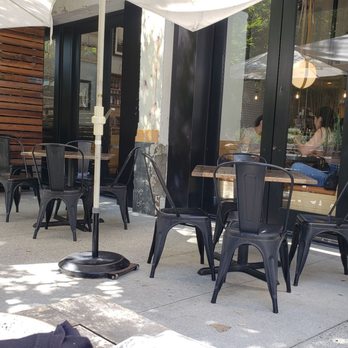 Rappahannock Oyster Bar - Outdoor seating - Seafood Near Me - Los Angeles, California Rappahannock Oyster Bar - Outdoor seating - Seafood Near Me - Los Angeles, California
