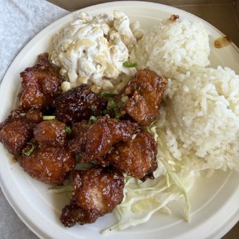Rainbow Drive-In - Garlic chicken plate with rice and mac salad - Hawaiian Near Me - Honolulu, Hawaii