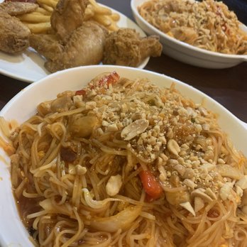 MY Restaurant - Chicken Pad Thai & Chicken Wings + Fries! - Hong Kong Style Cafe Near Me - Markham, Ontario MY Restaurant - Chicken Pad Thai & Chicken Wings + Fries! - Hong Kong Style Cafe Near Me - Markham, Ontario