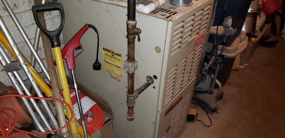 Slide of G & J Contractor