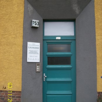 Dr. med. Sacha Schwarzer - Dermatologists Near Me - Berlin, BE Dr. med. Sacha Schwarzer - Dermatologists Near Me - Berlin, BE