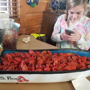 Pincher's Restaurant - Cajun/Creole Near Me - El Campo, Texas