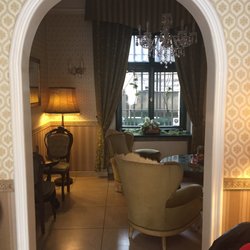Francuski Łącznik - Old world decor