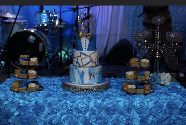 The Frosted Fox Cake Shop by null