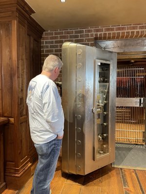 Gordy & Sons, Outfitters by null