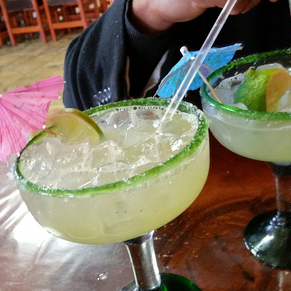 Delicious His and Hers Margaritas Delicious His and Hers Margaritas