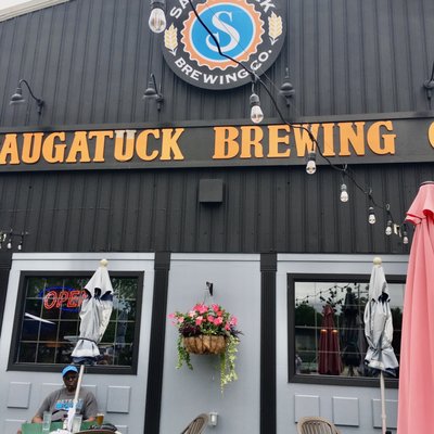 Saugatuck Brewing Company by null
