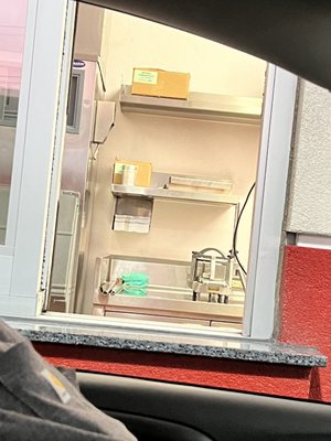 In-N-Out Burger by null