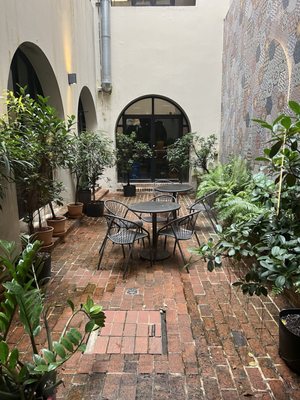 Café Cuatro Sombras by null