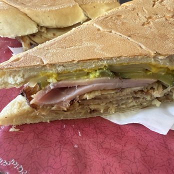 Cafecito - Cubano - Cuban Near Me - Calabasas, California
