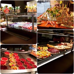Café Eigel - Huge assortment, delicious and beautiful