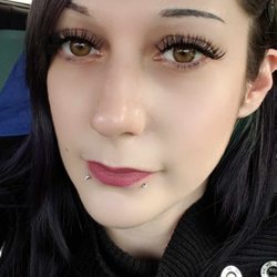Royal Nails & Microblading - Lash extensions