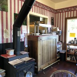 Rollerville Cafe - Old timey stove and expediting area