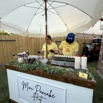 Mini Pancake Hut - Caterers Near Me Mini Pancake Hut - Caterers Near Me