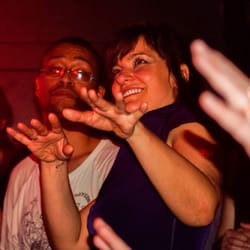 RUST - Folk fyrer den af under PudduVarano koncert på Rust!