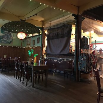 Bamboo Restaurant - Hawaiian Near Me - Hawi, Hawaii