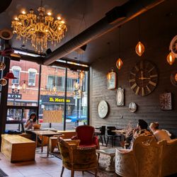Bru Chicago - Interior, Front