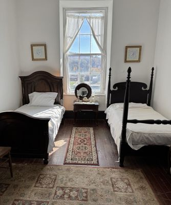 Trans-Allegheny Lunatic Asylum by null