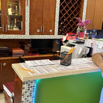 Golden City Seafood Restaurant - Take out area - Chinese Near Me - Brooklyn, New York Golden City Seafood Restaurant - Take out area - Chinese Near Me - Brooklyn, New York