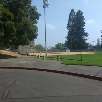 Memorial Park - Baseball field closed - Parks Near Me - Cupertino, California
