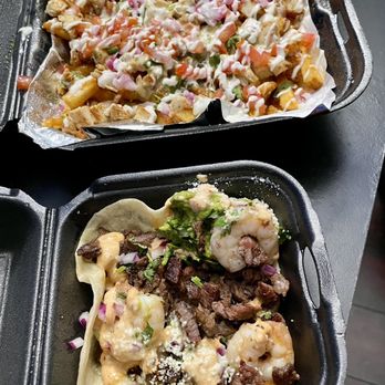 Bajas Catch Fresh Grill - Ensenada Fries & Surf Turf taco - Mexican Near Me - Temecula, California
