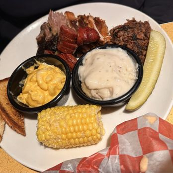RibCrib BBQ - Motherload with mashed potatoes and Mac's and cheese - Barbeque Near Me - Clovis, New Mexico