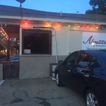 Abruzzo's - Outside corner - Italian Near Me - Dallas, Texas