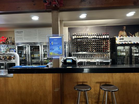 Longyard Hotel by null