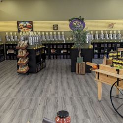 Olive Cart - Huge variety of Italian fare