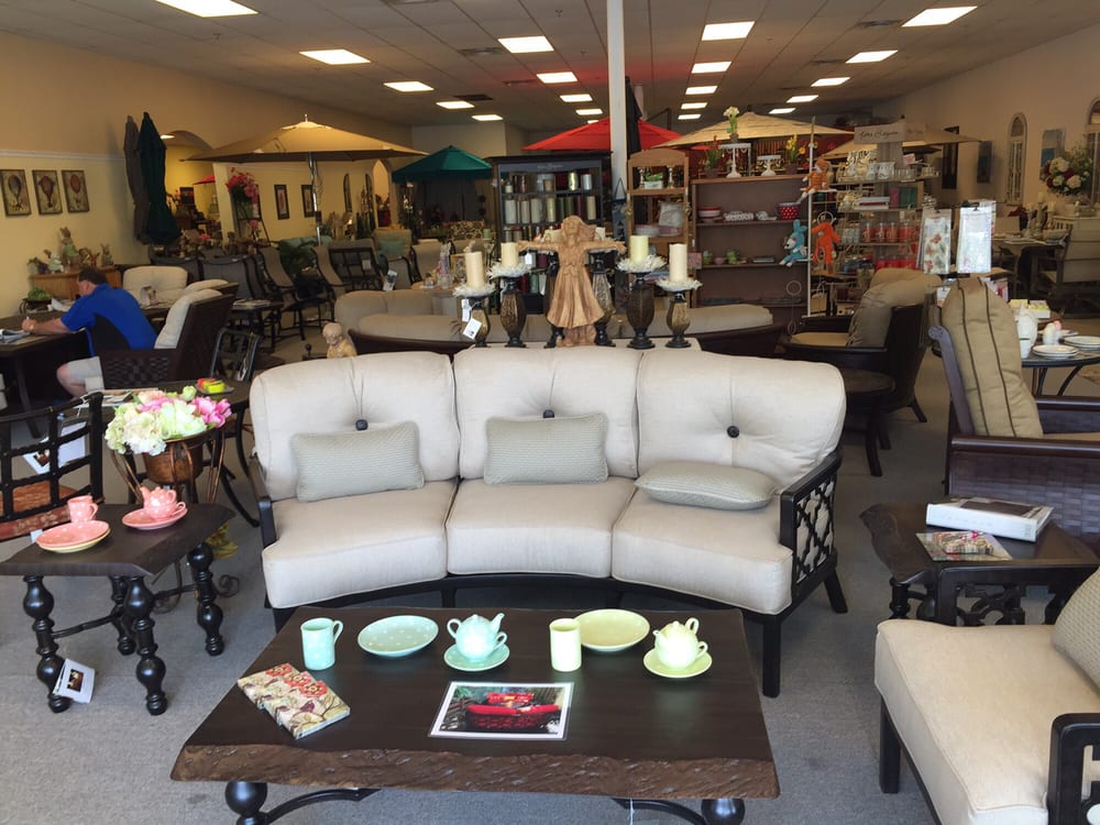 HEA LIVING Updated October 2024 14802C Quarterpath Rd