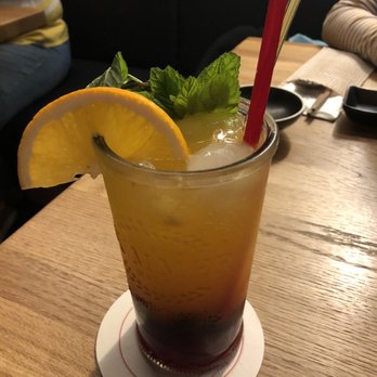 Yen Sushi - "Exotic Love" - Limetten, Himbeeren, Mangosaft und Soda für 4,90€ (0,4l) - Sushi Bars Near Me - Cologne, NW