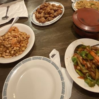 Chinatown Restaurant - King Pao Shrimp, Szechuan Chicken, Sesame Seed Chicken - Chinese Near Me - Jackson, Wyoming