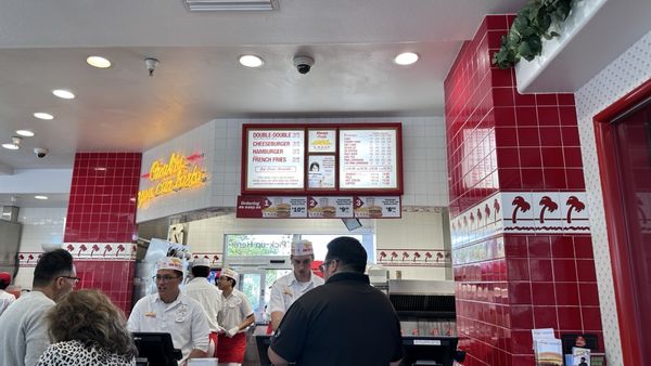 In-N-Out Burger by null