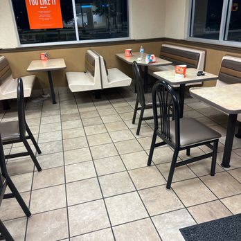 Whataburger - Dirty tables - Burgers Near Me - Katy, Texas Whataburger - Dirty tables - Burgers Near Me - Katy, Texas