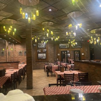 Grimaldi's Pizzeria - Inside seating - Pizza Near Me - Miramar Beach, Florida