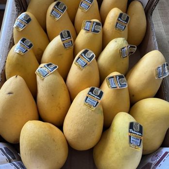 Arya Farm Produce - Fresh mangos from market at a steal of a price. - Grocery Near Me - Tracy, California