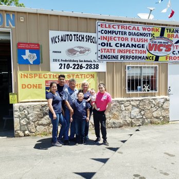Vic's Auto Tech Specialist - We are proud to be serving our customers, we are a family owned business and have been in  business for  20 years with 30 years experience, - Auto Repair Near Me - San Antonio, Texas