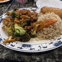 Sheridan Cafe - Chicken with Broccoli Lunch Combo
