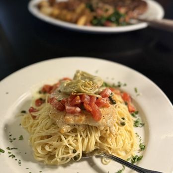 Provisions - Chicken piccata - American Near Me - Port St Joe, Florida Provisions - Chicken piccata - American Near Me - Port St Joe, Florida