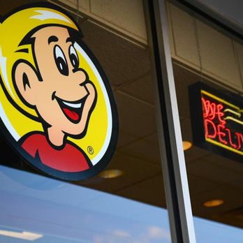 Hungry Howie's Pizza - HOME OF THE ORIGINAL FLAVORED CRUST PIZZA - Pizza Near Me - Riverview, Michigan Hungry Howie's Pizza - HOME OF THE ORIGINAL FLAVORED CRUST PIZZA - Pizza Near Me - Riverview, Michigan