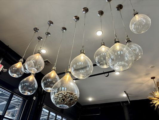 Crema & Vine by null