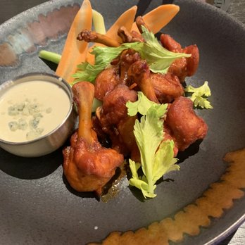 Gordon Ramsay Hell's Kitchen - Wings - Steakhouses Near Me - Stateline, Nevada