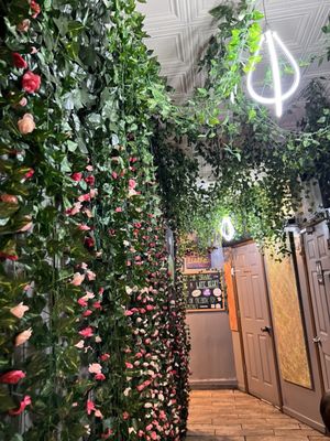 Olive Lounge & Grill by null