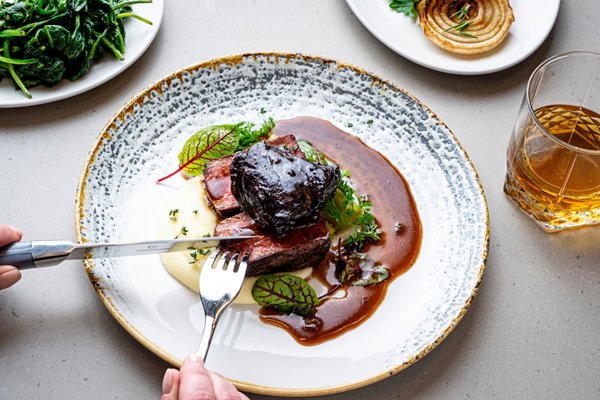 Dovetail Bar & Restaurant by null