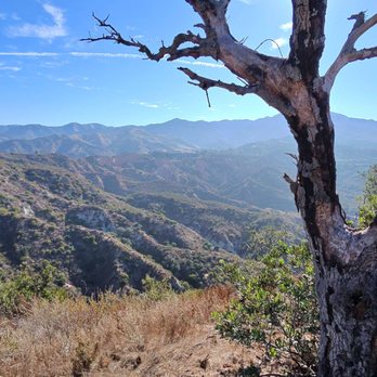 Whiting Ranch North Gate - Hiking Near Me Whiting Ranch North Gate - Hiking Near Me