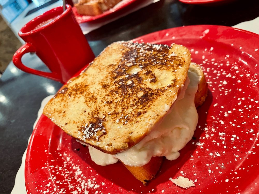 Andy's Diner & Pub